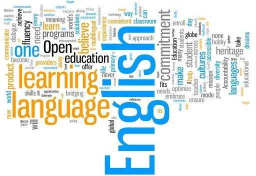 How communicative English language gives us to benefit? Image source: UaStudent.com