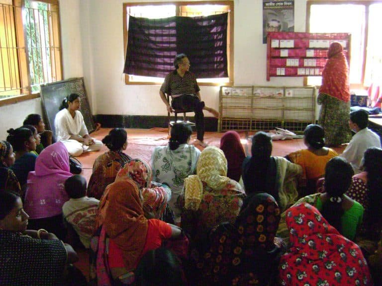 Impacts and Lessons Learnt from the Kajoli ECE Model in Bangladesh Impacts and Lessons Learnt from the Kajoli ECE Model in Bangladesh